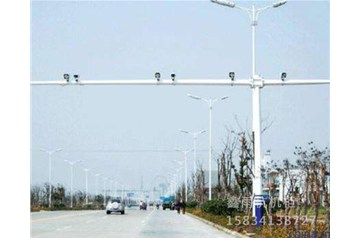 山西監控桿在安裝的時(shí)候有哪些需要注意的？鑫雨杭電器
