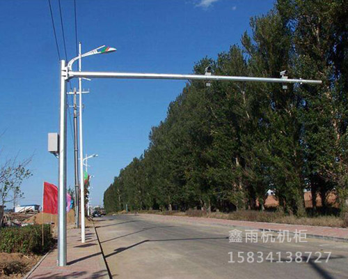 道路監控桿