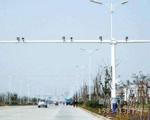 道路監控桿